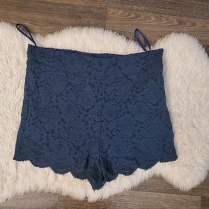 FREE PEOPLE lace shorts